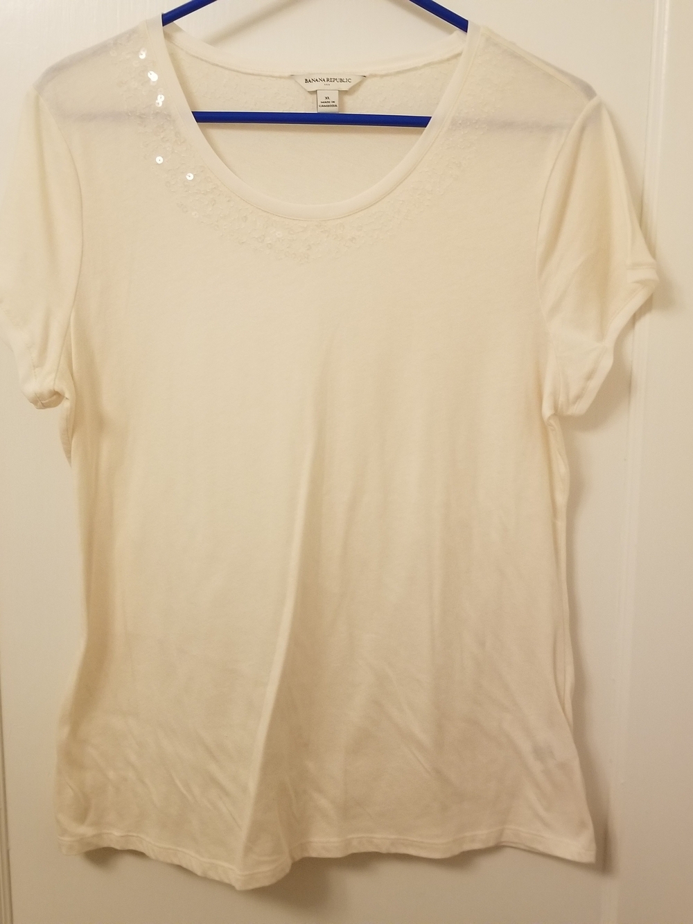 Banana Republic Cream Short Sleeve Scoop Neck Tee with Sequin Accent